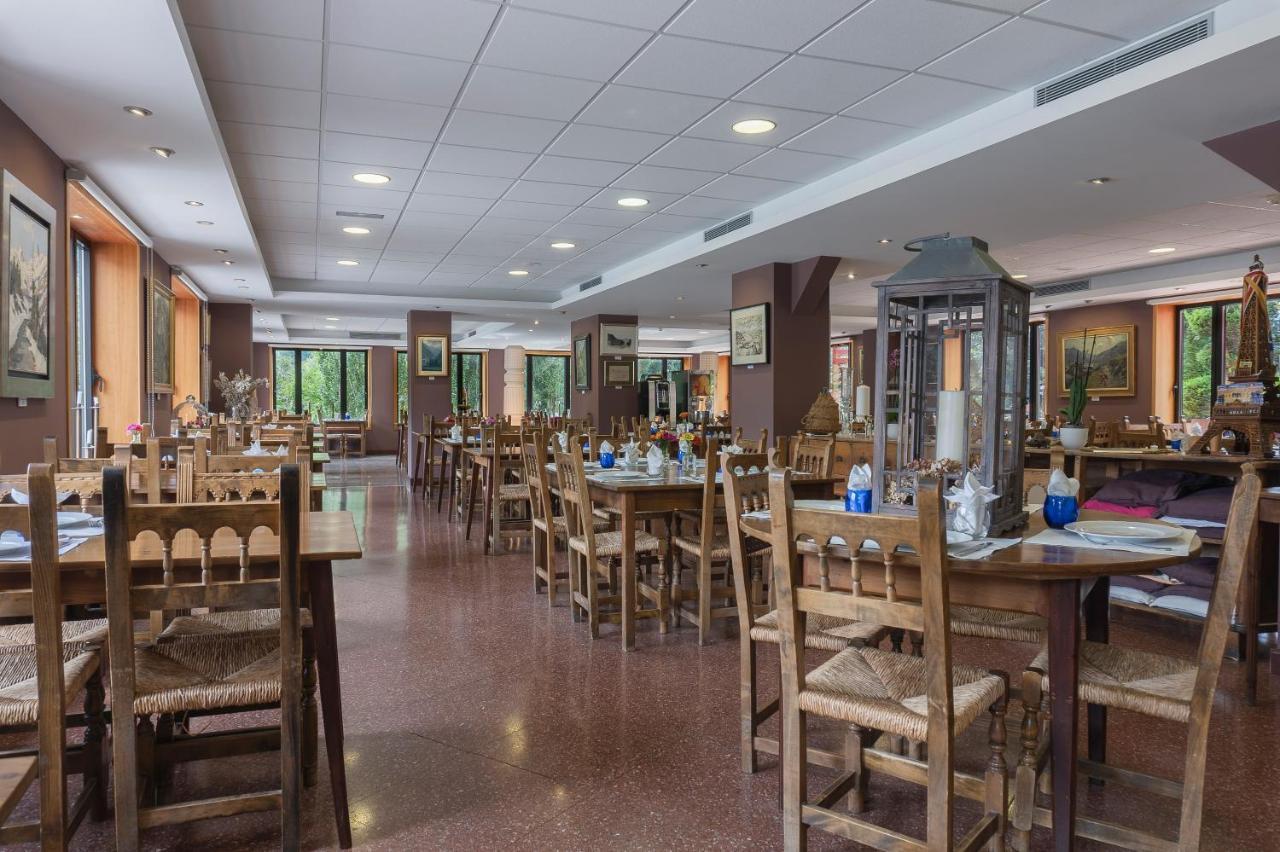 Hotel Cardos Ribera de Cardós Extérieur photo