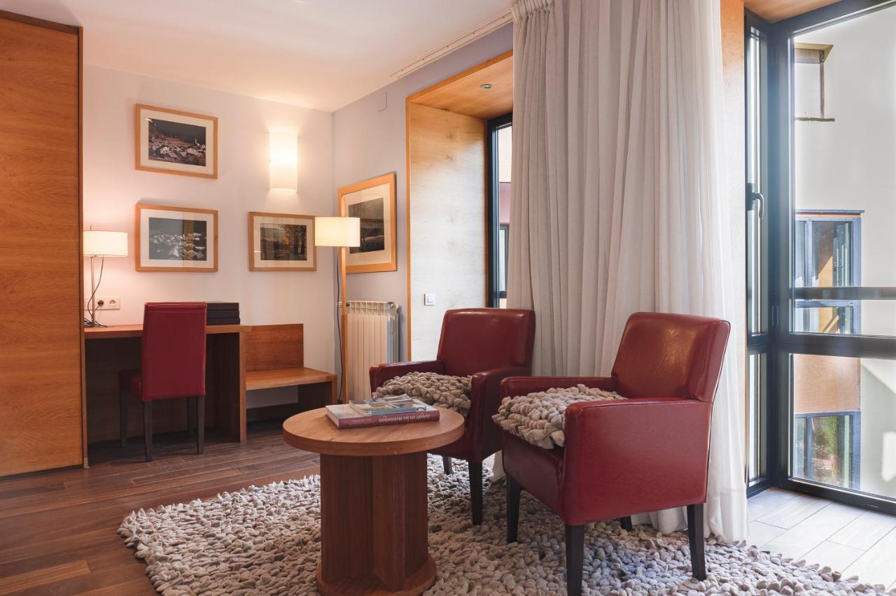 Hotel Cardos Ribera de Cardós Extérieur photo