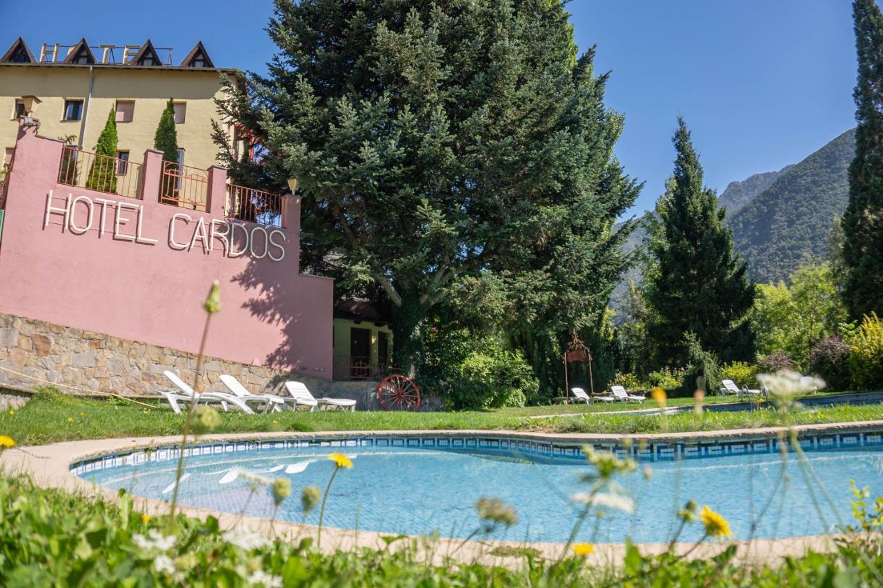 Hotel Cardos Ribera de Cardós Extérieur photo